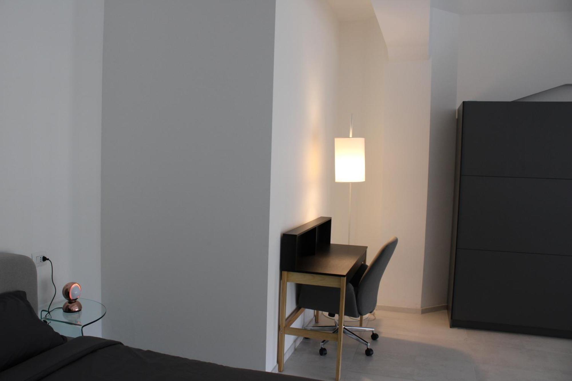 Milan Space Loft - Apartment Close To M5 Subway - Free Parking - Sky & Netflix Tv Extérieur photo